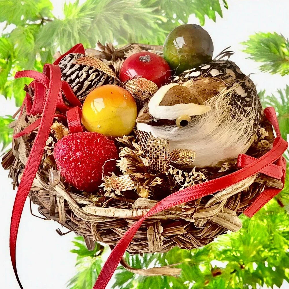 Christmas Ornament Bird in Nest with Eggs Hanging Springtime Easter
